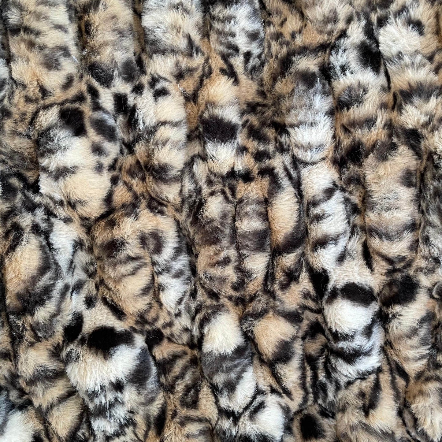 Plutus Natural Leopard Sharpei Faux Fur Luxury Throw Blanket - Home & Garden - Home Textile - Bedding