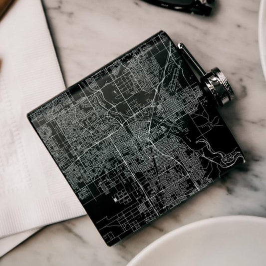 Bakersfield - California Map Hip Flask in Matte Black - Drinkware