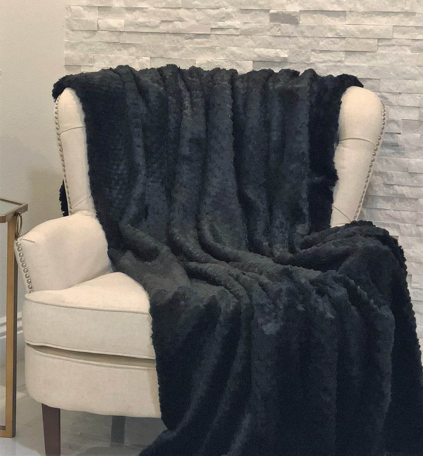 Black Mink Faux Fur Luxury Throw Blanket - Home & Garden - Home Textile - Bedding