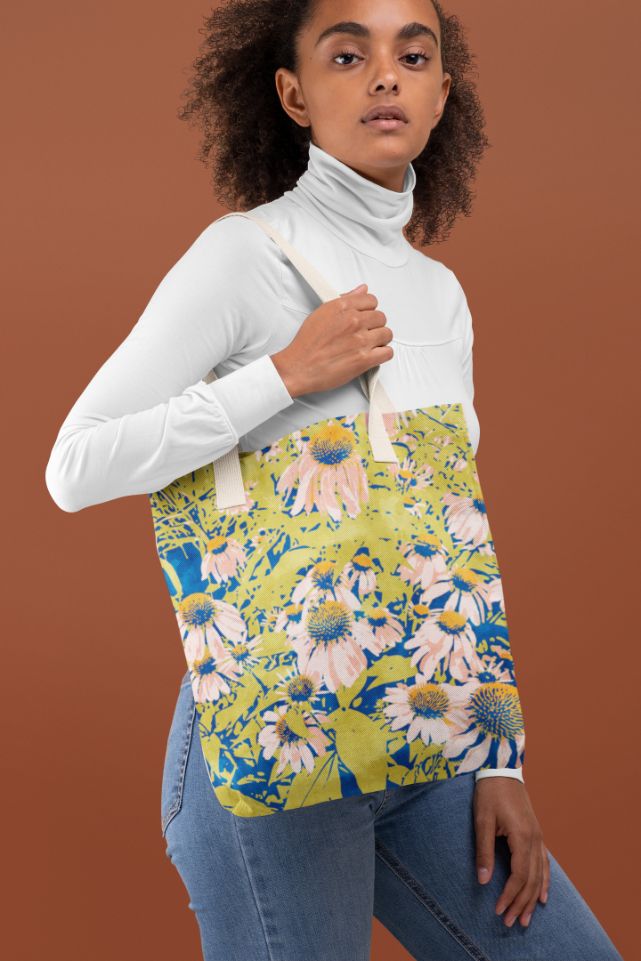 Gwenara Tote Bag - One Color / One Size - Bags & Luggage - Women’s Bags - Crossbody Bags