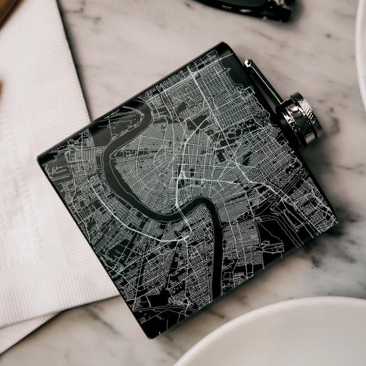 New Orleans - Louisiana Map Hip Flask in Matte Black - Drinkware