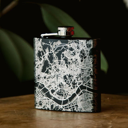 New York - New York Map Hip Flask in Matte Black - Drinkware