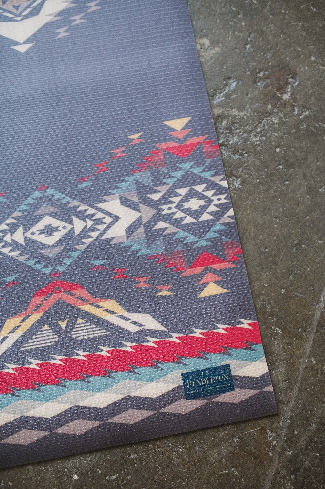 Pendleton X Yune Yoga Mat Bridge Creek 5mm - One Color / One Size - Sports & Entertainment - Fitness & Body Building