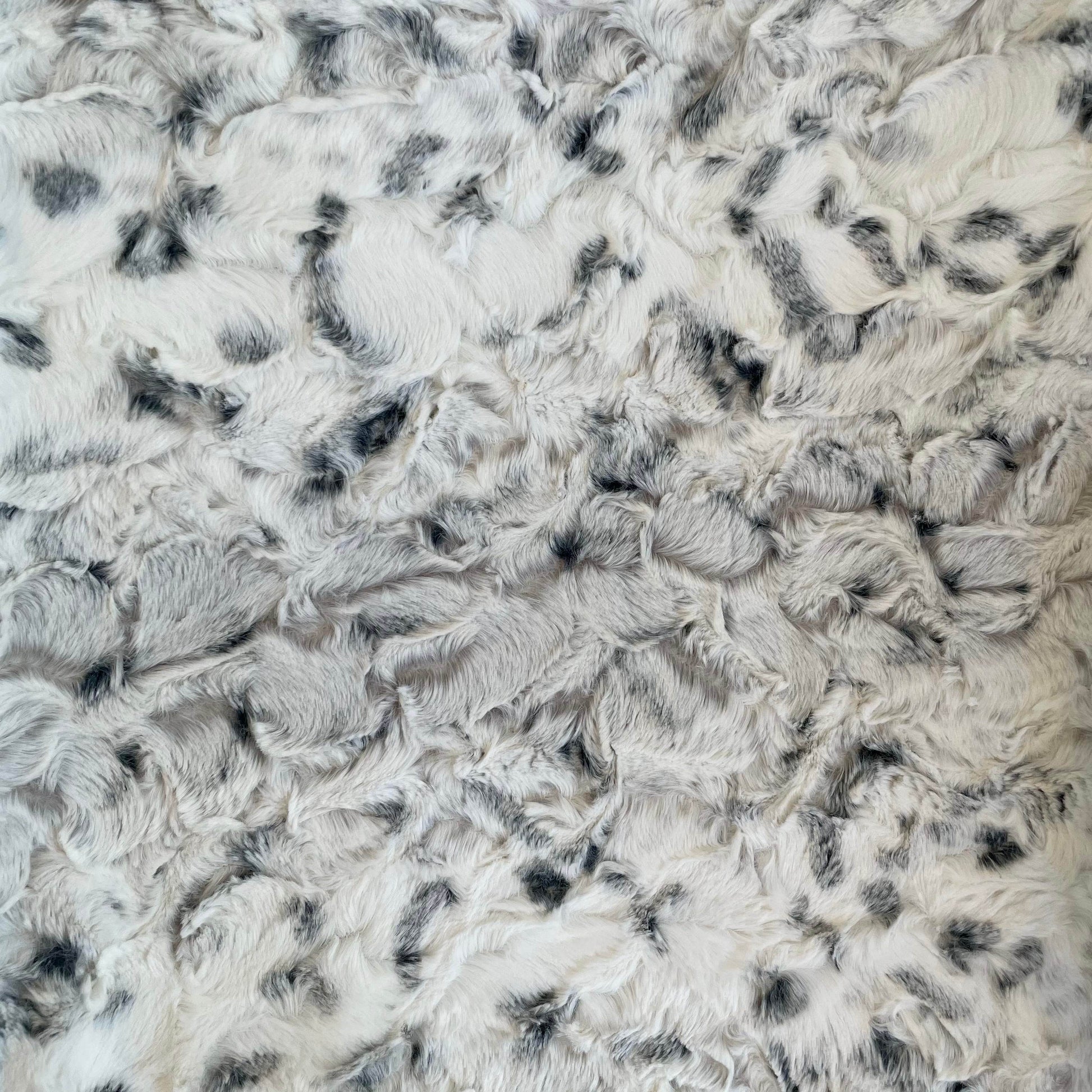 Plutus Alloy Snowy Owl Faux Fur Luxury Throw Blanket - Home & Garden - Home Textile - Bedding