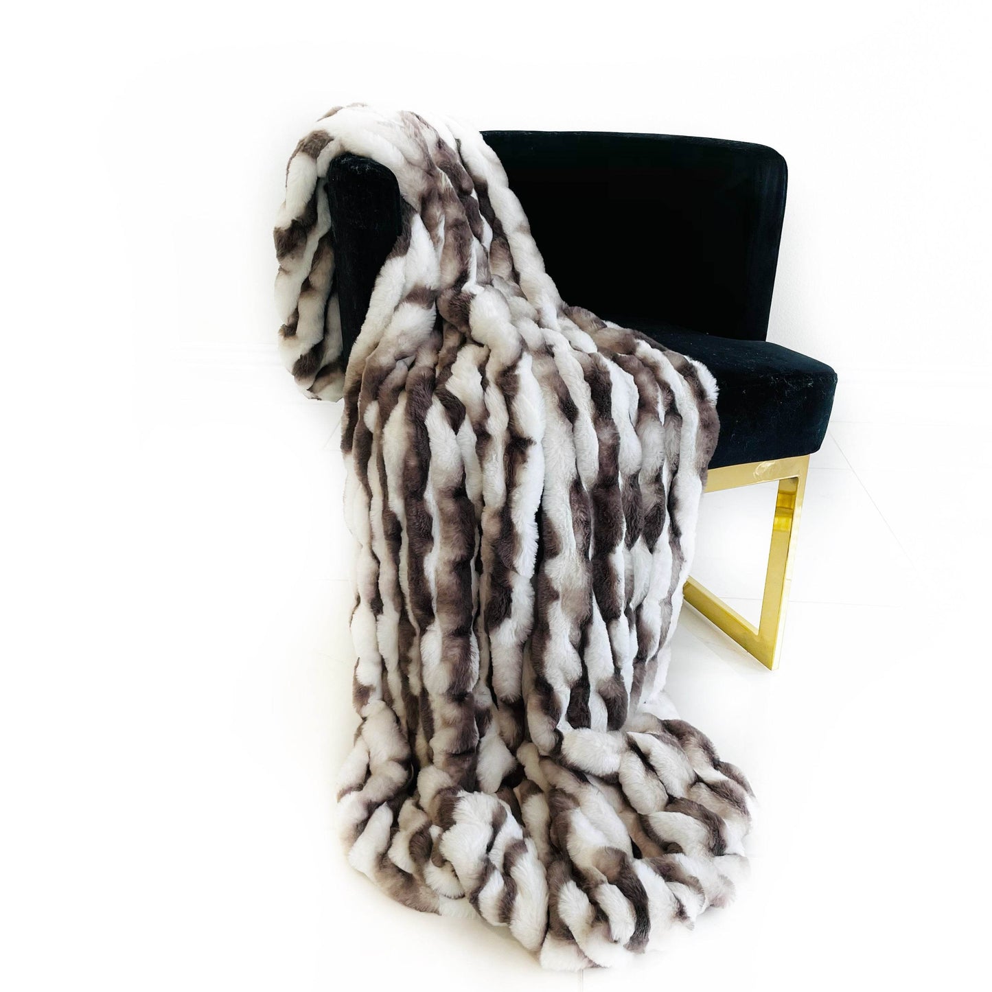 Plutus White Charcoal Snow Chinchilla Faux Fur Luxury Throw Blanket - Home & Garden - Home Textile - Bedding