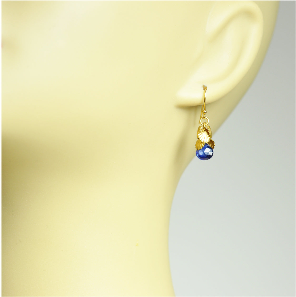 Shell Cluster Blue Sapphire Earrings - One Color / One Size - Jewelry & Accessories - Earrings