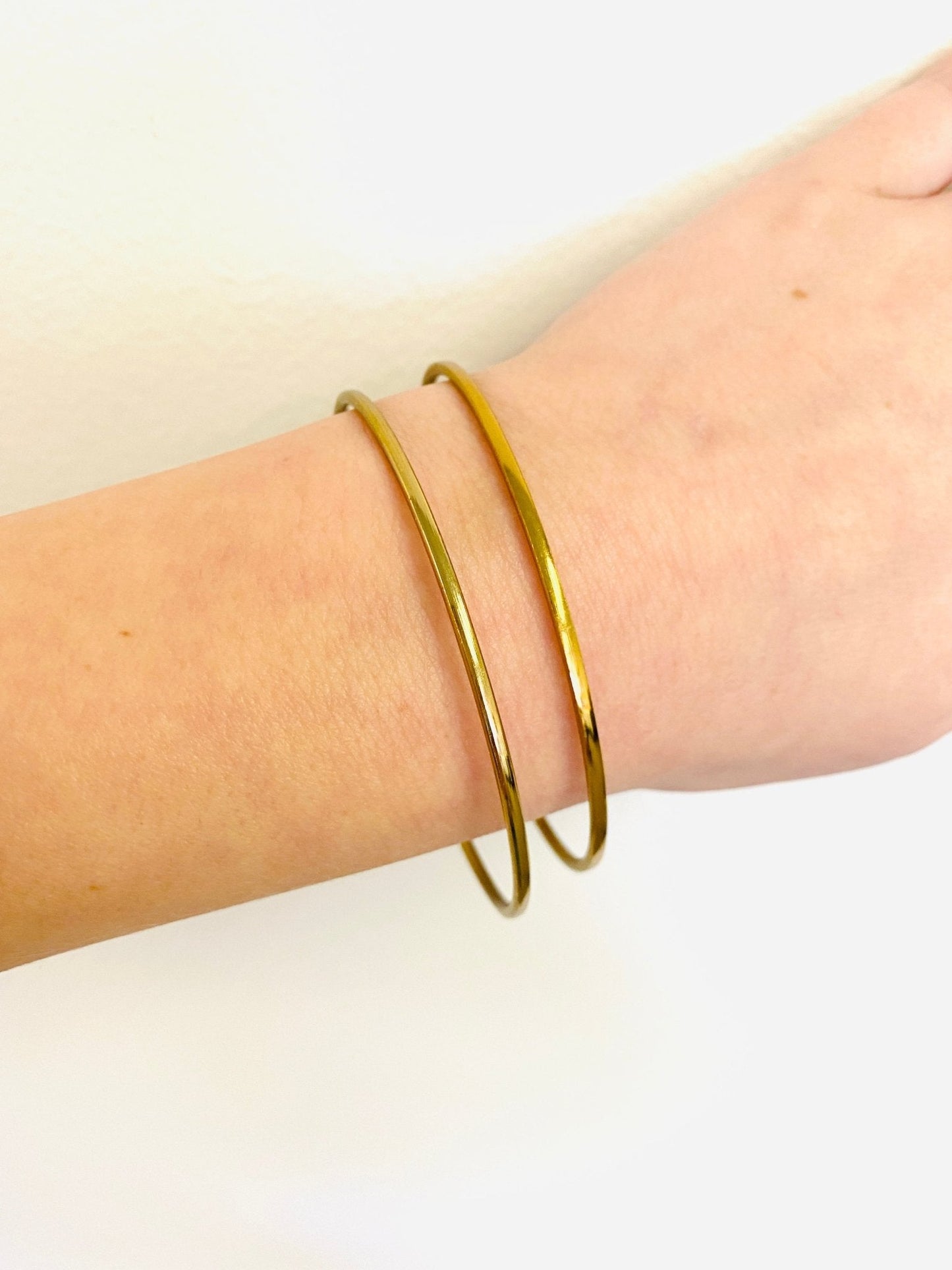 Simple Brass Bangles - One Color / One Size - Jewelry & Accessories - Bracelets & Bangles - Bangles