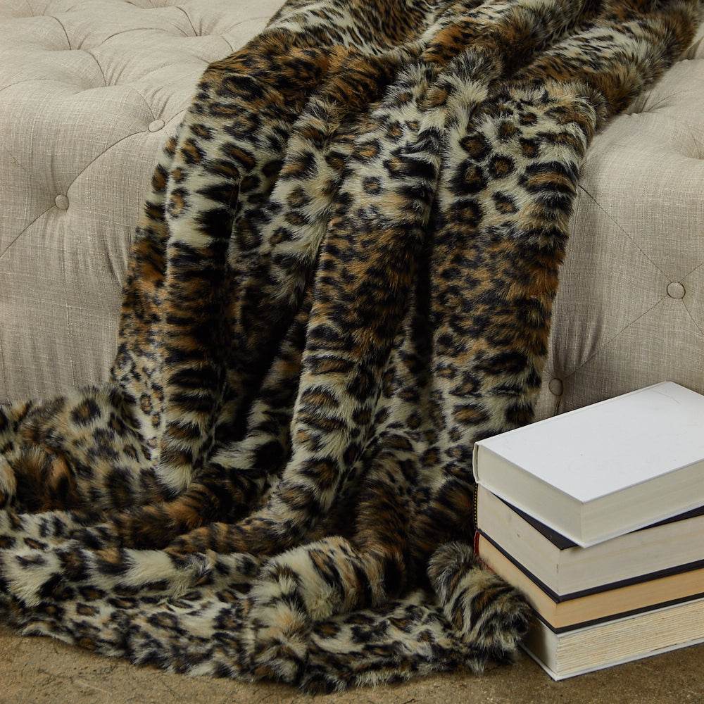 Wild Leo Faux Fur Luxury Throw Blanket - Home & Garden - Home Textile - Bedding